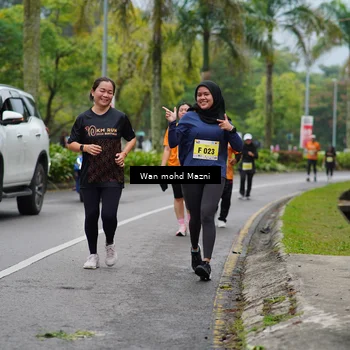Runner Photo 8497922