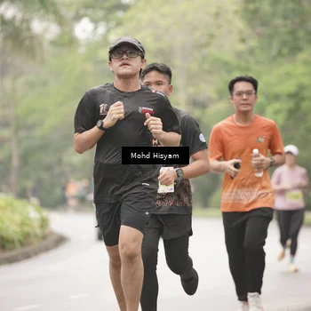 Runner Photo 8498052