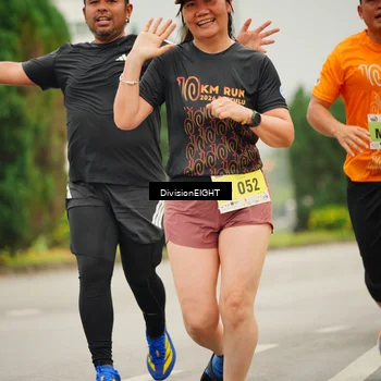 Runner Photo 8498110