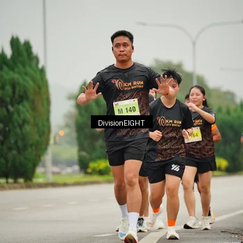 Runner Photo 8498152