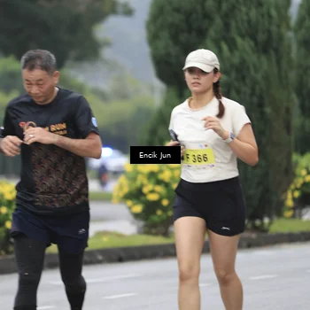 Runner Photo 8498183