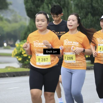 Runner Photo 8498191