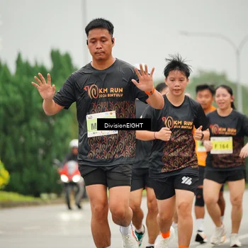 Runner Photo 8498252