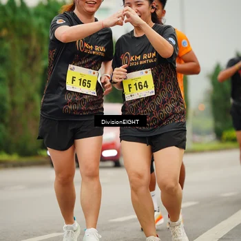 Runner Photo 8498272