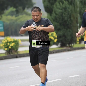 Runner Photo 8498280