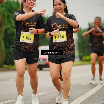 Runner Photo 8498287
