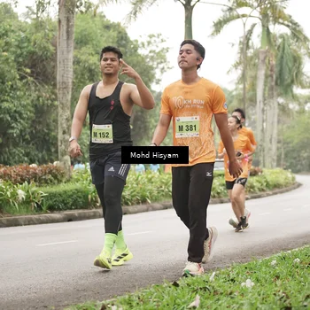 Runner Photo 8498310