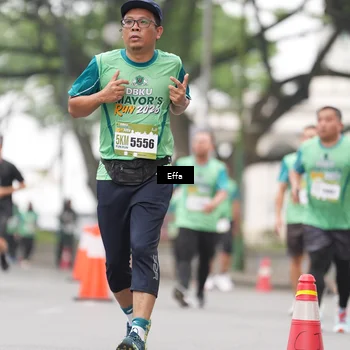 Runner Photo 8498331