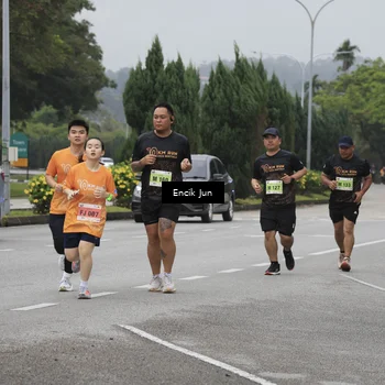 Runner Photo 8498338
