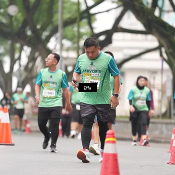 Runner Photo 8498342
