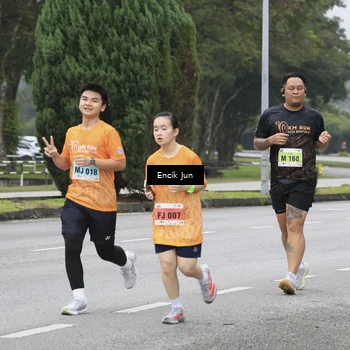 Runner Photo 8498364