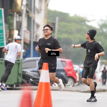 Runner Photo 8498367