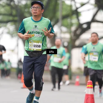 Runner Photo 8498374