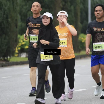 Runner Photo 8498395