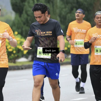 Runner Photo 8498405