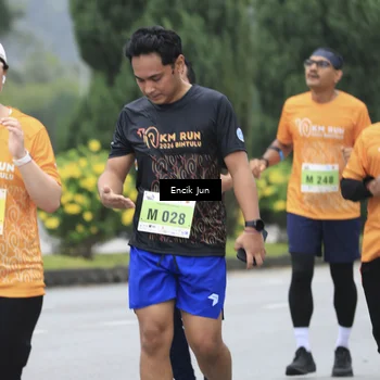 Runner Photo 8498409