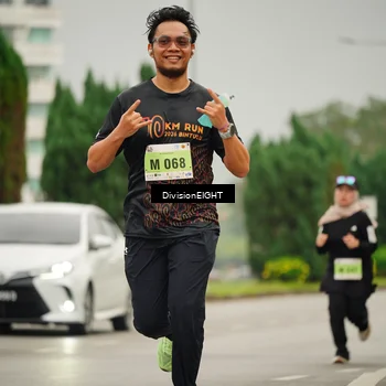 Runner Photo 8498413