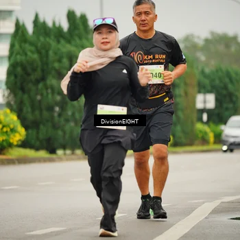 Runner Photo 8498457