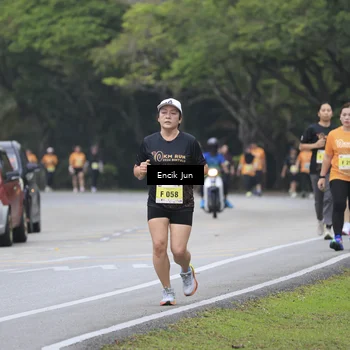 Runner Photo 8498459