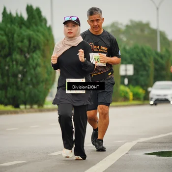 Runner Photo 8498467