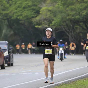 Runner Photo 8498471