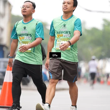 Runner Photo 8498473
