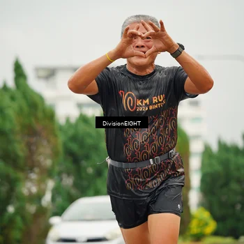 Runner Photo 8498491
