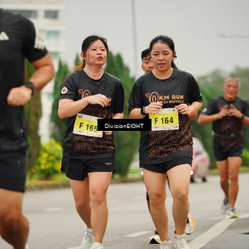 Runner Photo 8498496