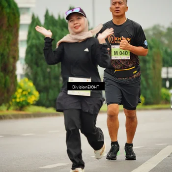 Runner Photo 8498497