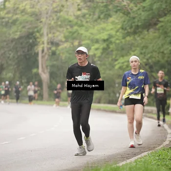 Runner Photo 8498511