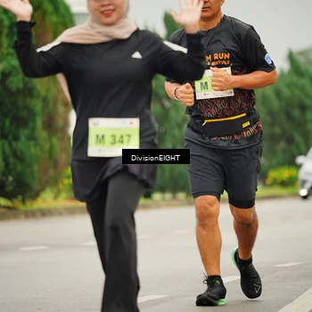 Runner Photo 8498536