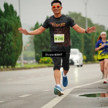Runner Photo 8498558