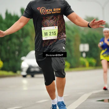 Runner Photo 8498639