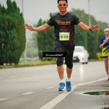 Runner Photo 8498655
