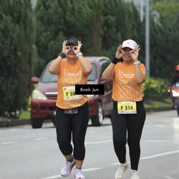 Runner Photo 8498704