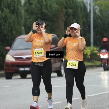 Runner Photo 8498708