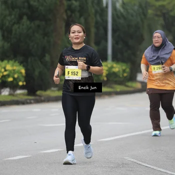 Runner Photo 8498745