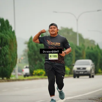 Runner Photo 8498769