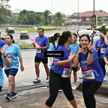 Runner Photo 8498776