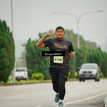Runner Photo 8498804