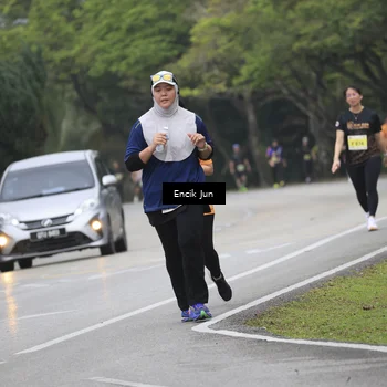 Runner Photo 8498805
