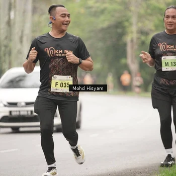 Runner Photo 8498814