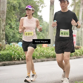 Runner Photo 8498861