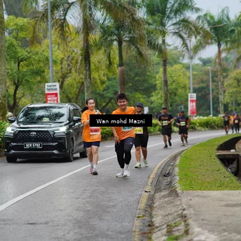 Runner Photo 8498862
