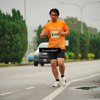 Runner Photo 8498909