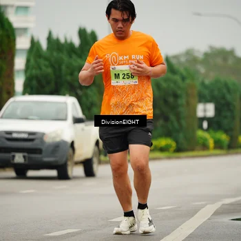 Runner Photo 8498920