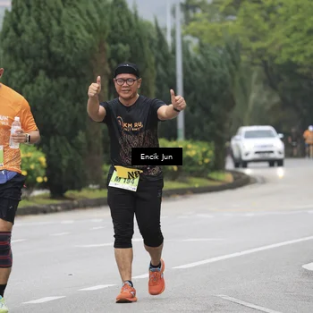 Runner Photo 8498934
