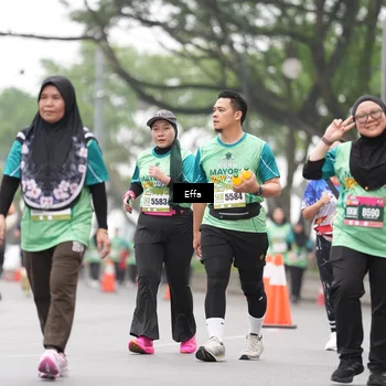 Runner Photo 8498936
