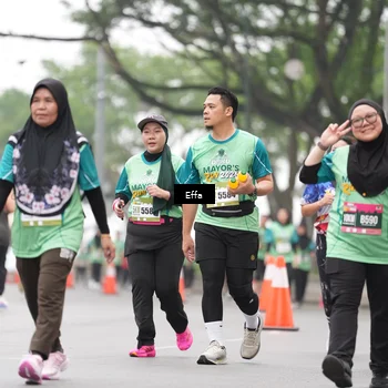 Runner Photo 8498942