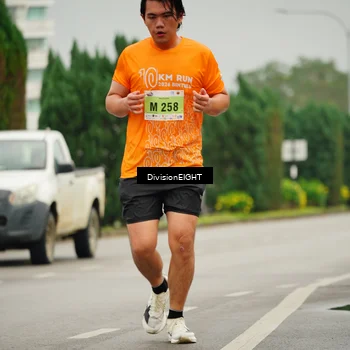 Runner Photo 8498972